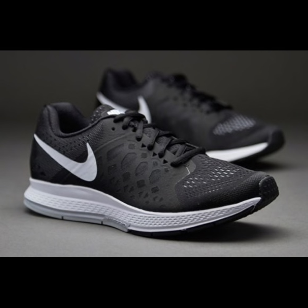 Nike :Zoom Pegasus 31